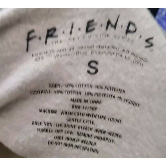 Friends TV Show Graphic Sweater Loose Fit Cropped - Cotton Small - Picture 4 of 4